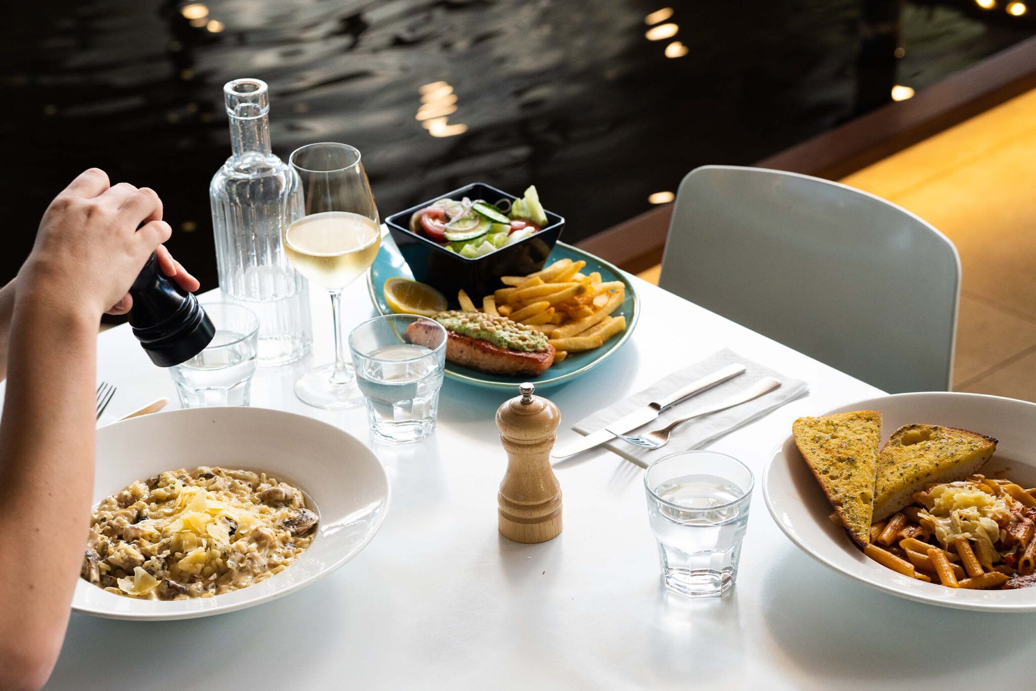 Lunch at Aqua Dee Why RSL