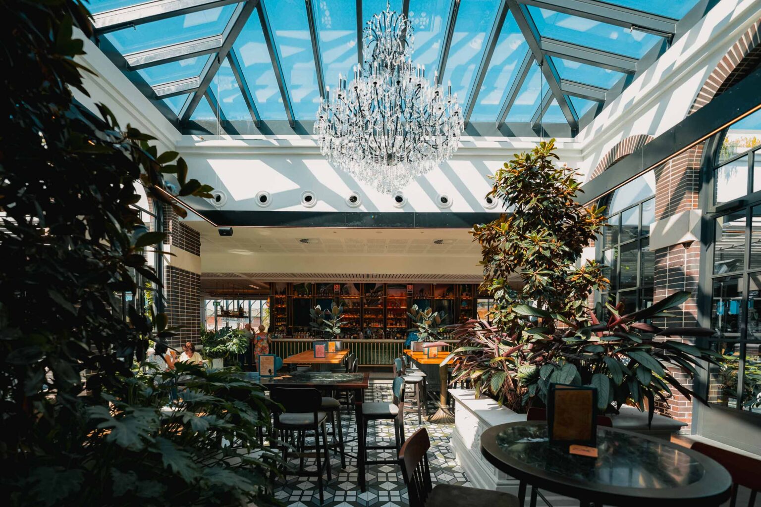 Courtyard dining at DYRSL